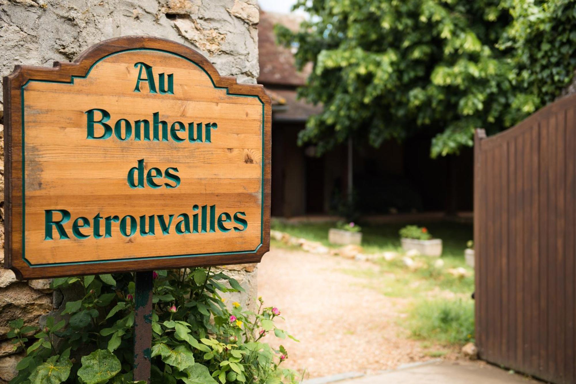 Au Bonheur Des Retrouvailles 호텔 Denonville 외부 사진